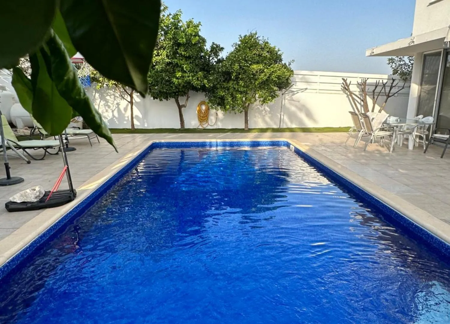 Villa Victoria contacts